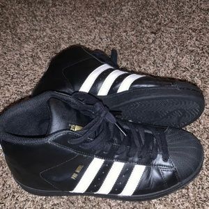 Adidas hightop sneaker